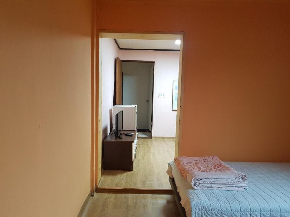 오색약수온천모텔 Osaek Hot Spring Motel Inn in South Korea