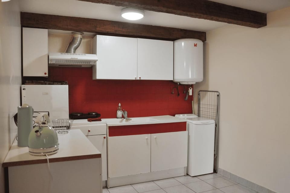 Cosy quiet apartment near the Old Port Apartment in Marseille