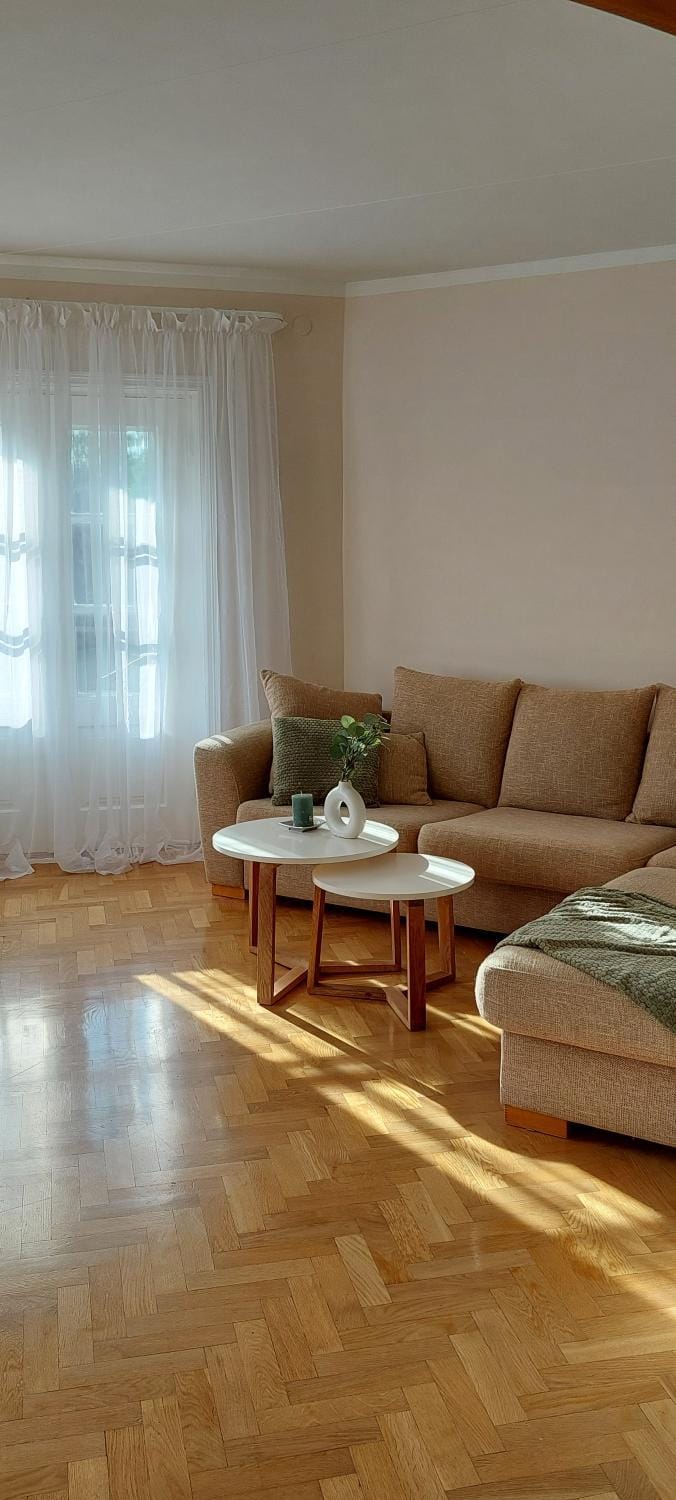 Avar korter Kuressaare südames Apartment in Estonia