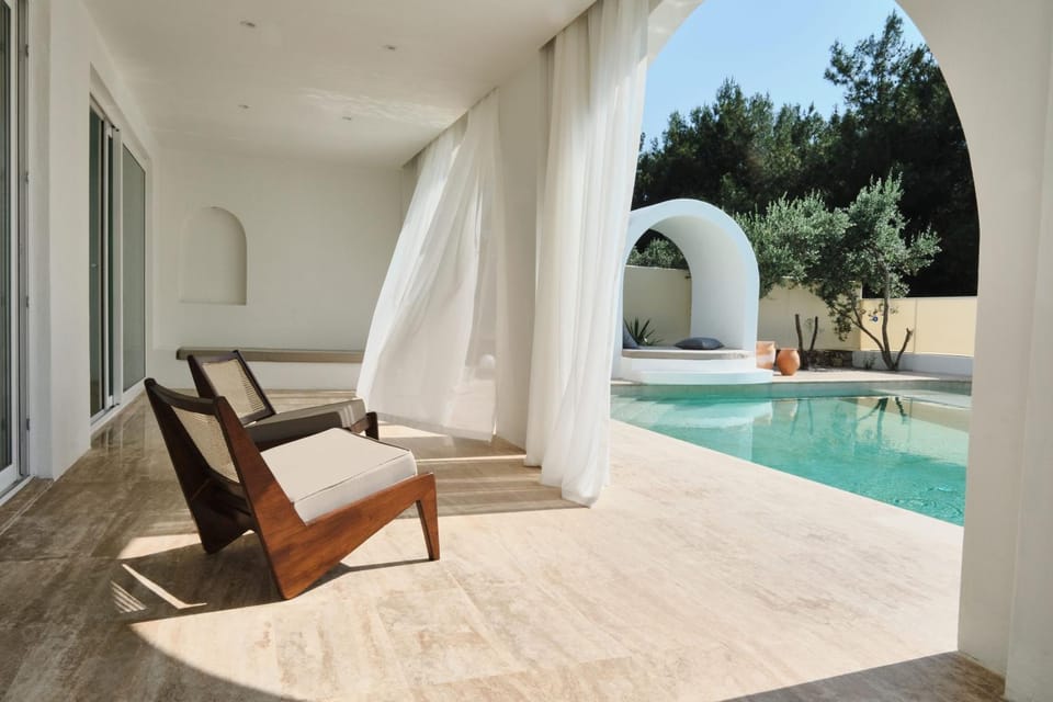 Patio, Natural landscape, Living room, Seating area, Pool view, Swimming pool, sunbed
