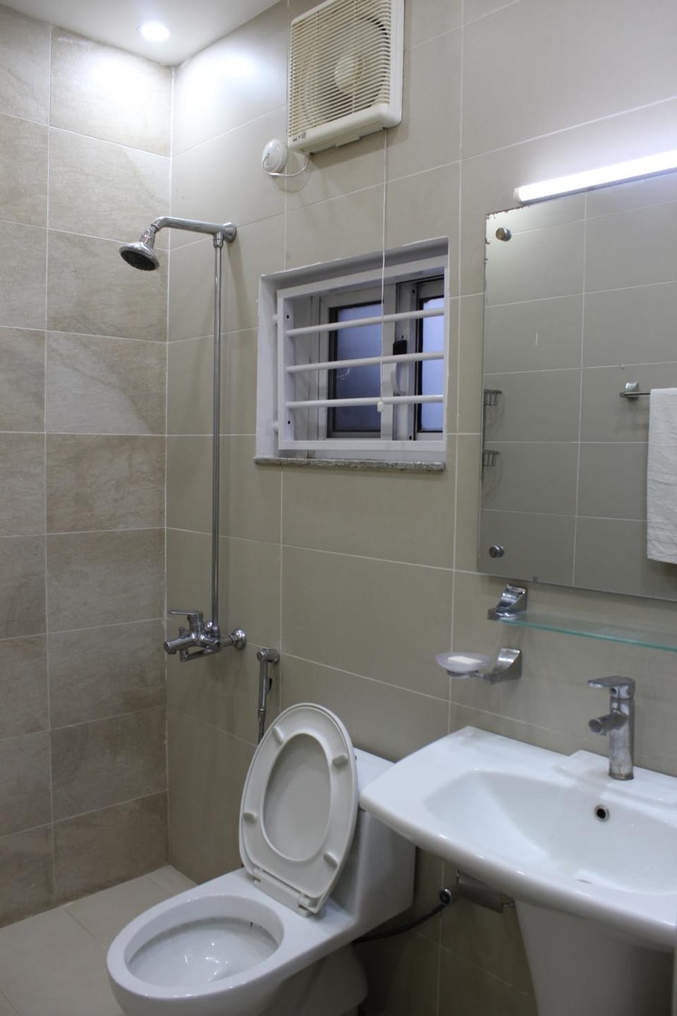 Capital Pearl Guest House Bed and Breakfast in Islamabad