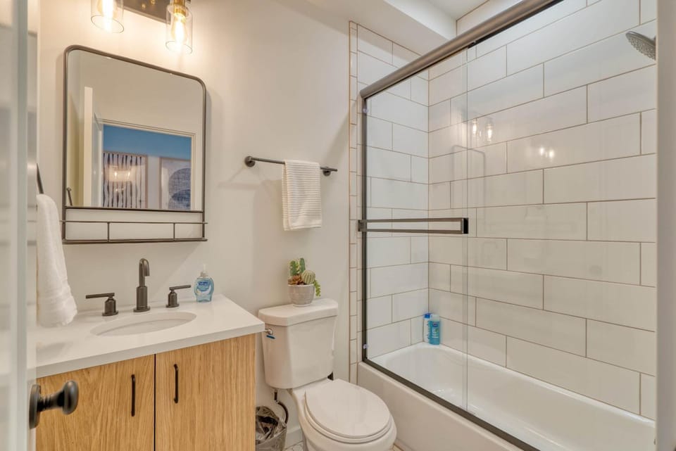Spacious Townhome Combination for the Whole Family House in Portland