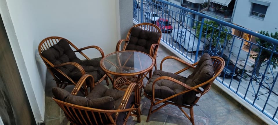 Demetra's House Apartment in Volos