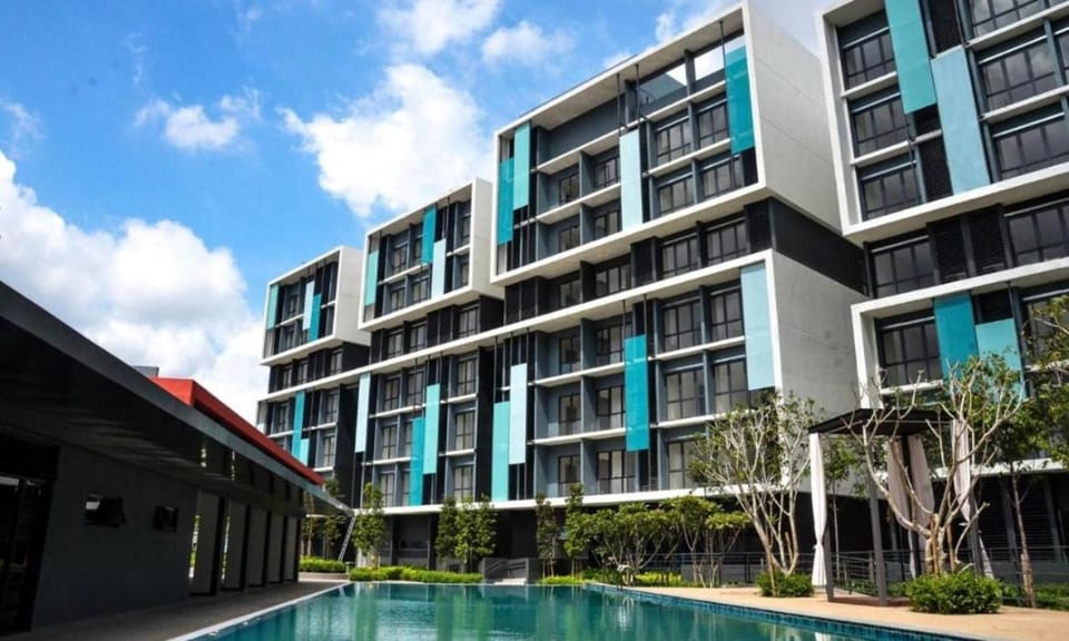 Core SoHo Suite KLIA Airport Apartment in Selangor, Malaysia