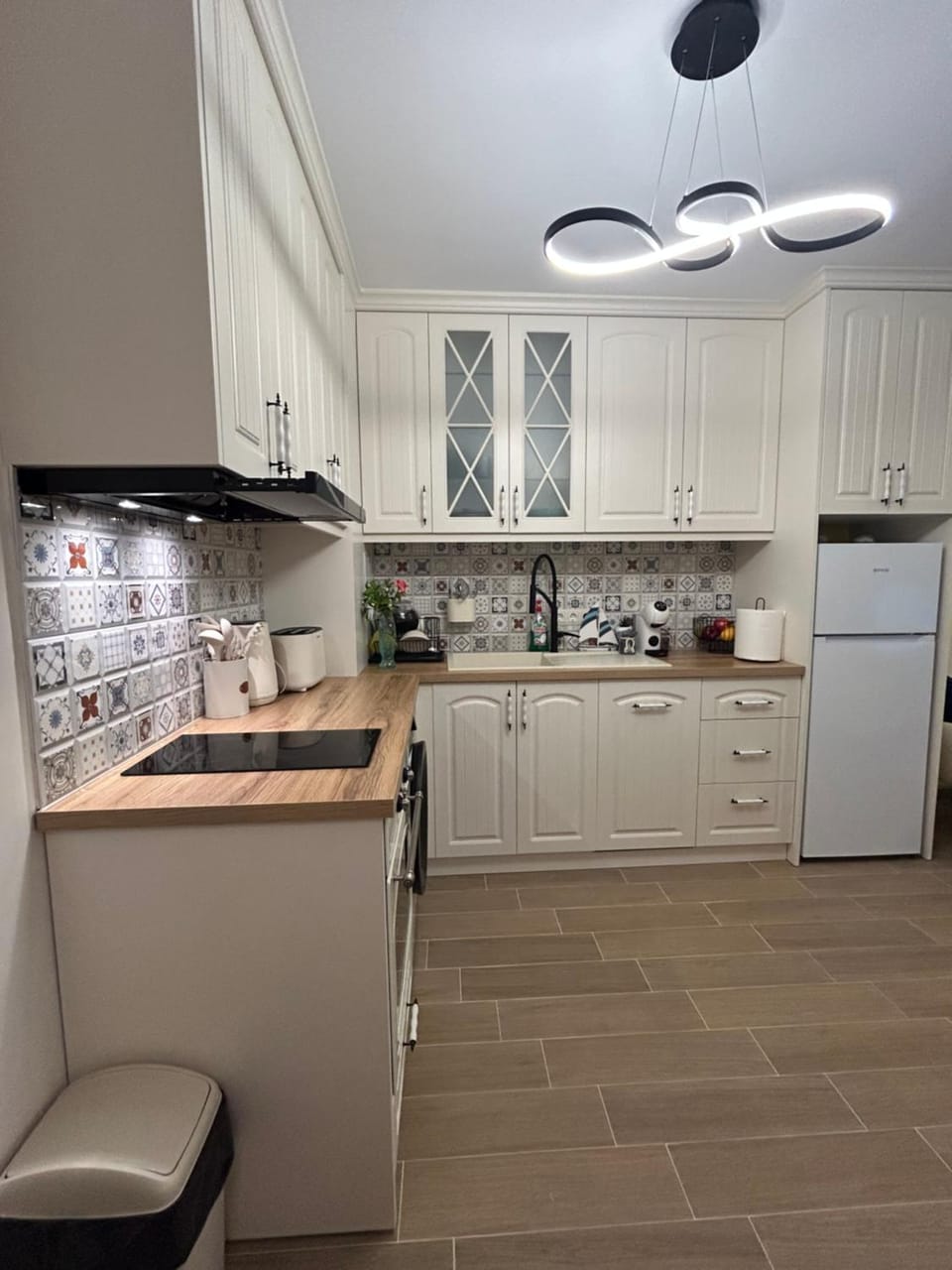 Coffee/tea facilities, Kitchen or kitchenette, dishwasher, minibar, oven, pet friendly, stove, toaster