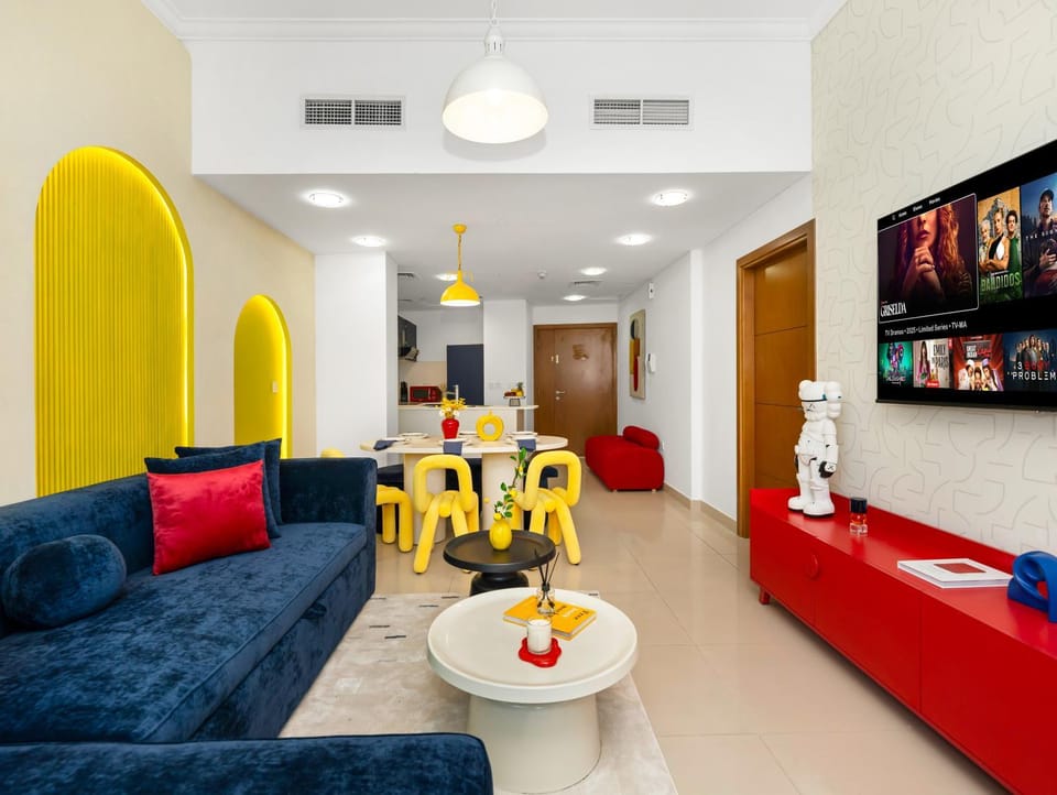 Amazing Design Colorfull Flat Palm Jumeirah View in Heart of Marina Apartment in Dubai