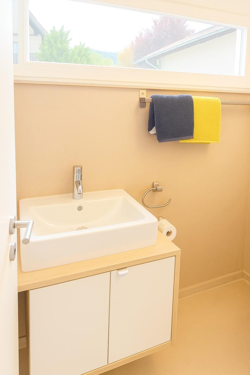 Ü Villa Single Tiny Room Küche Dusche Smart TV Apartment in Bavaria