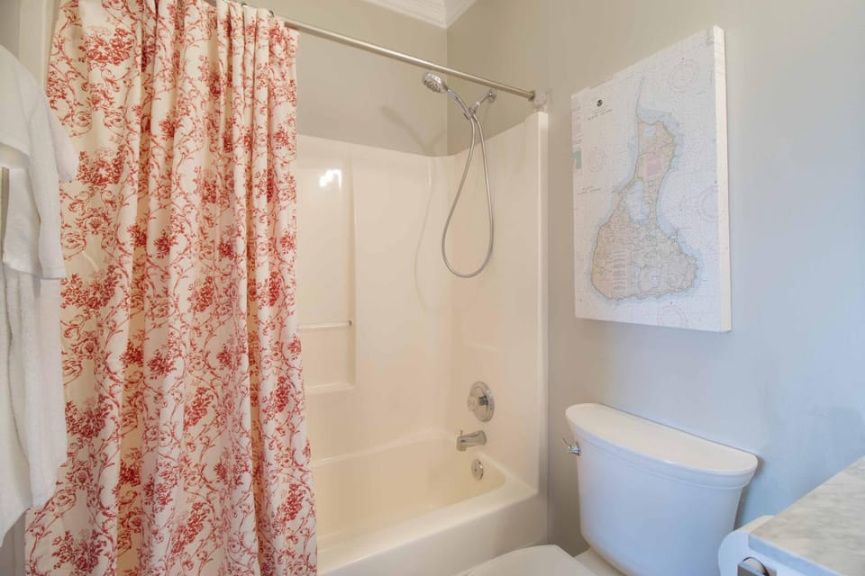 Oceanfront Garden Apartment in Folly Beach