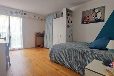 Fourier - KP - Beautiful Apt for 6 people - balcony - Paris 13 Apartment in Paris