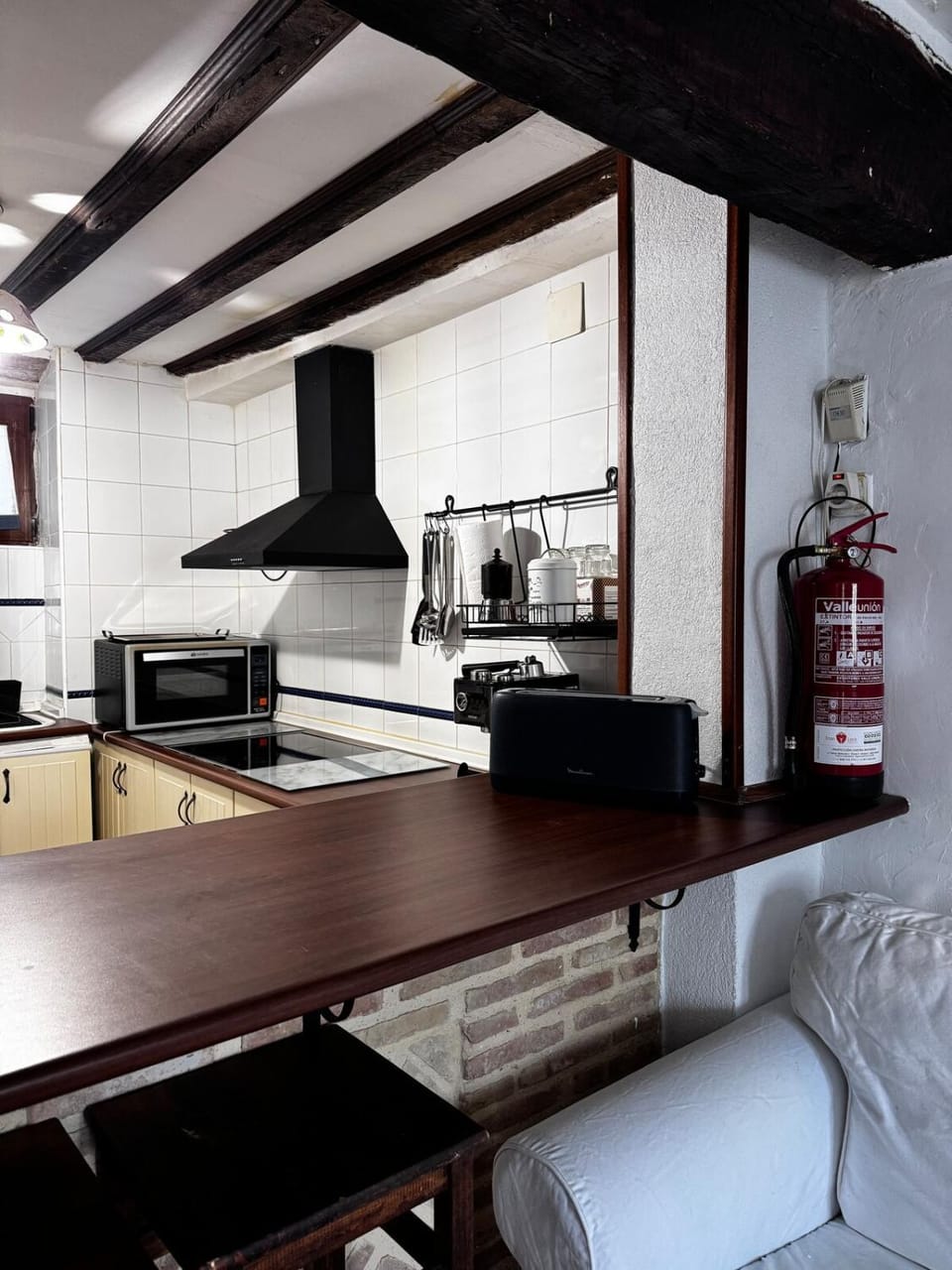 Kitchen or kitchenette, Living room