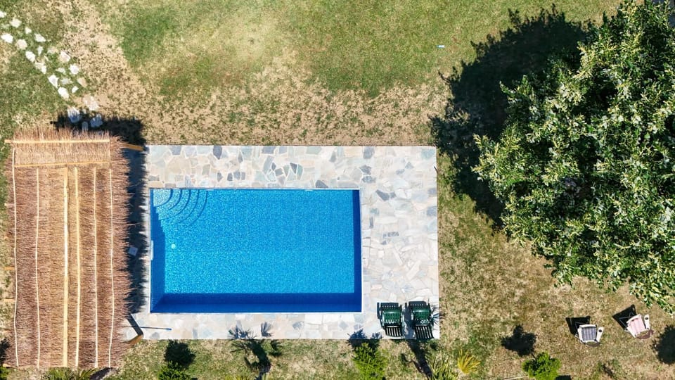 Swimming pool, Swimming pool
