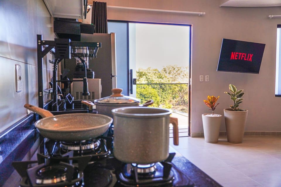 TV and multimedia, Kitchen or kitchenette, Living room, Dining area, minibar