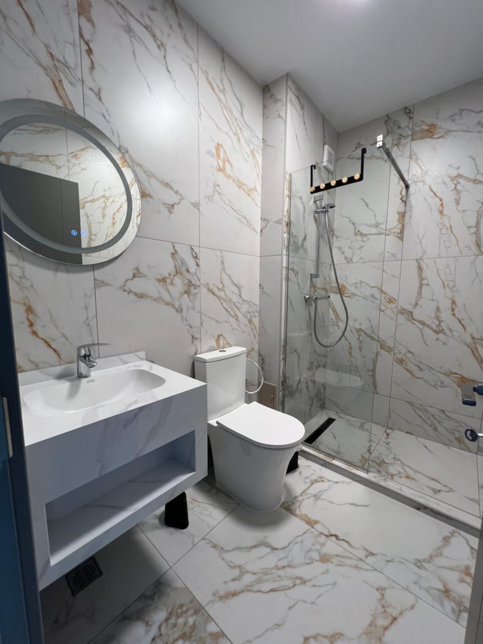 Shower, Toilet, Bathroom