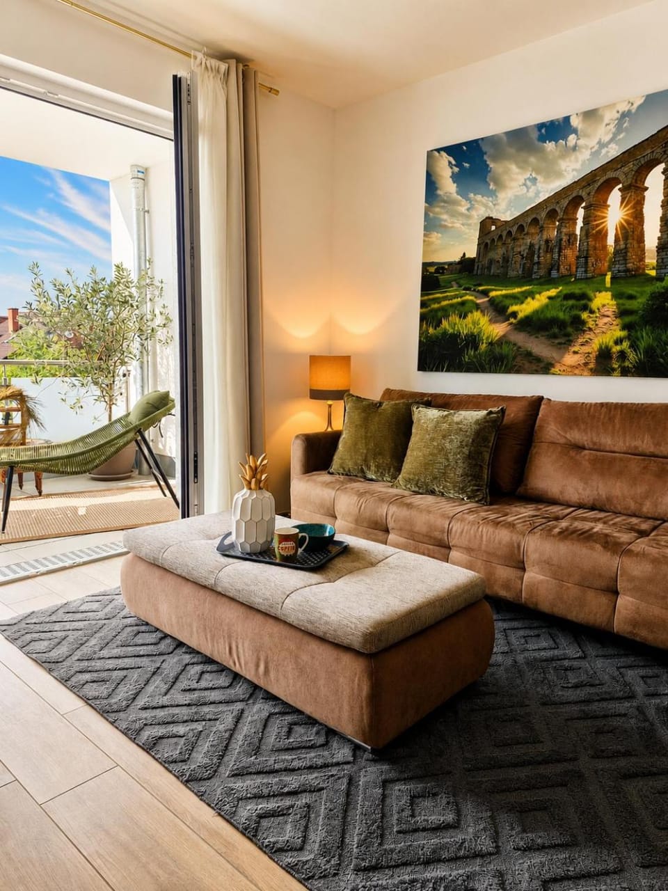 Living room, Seating area