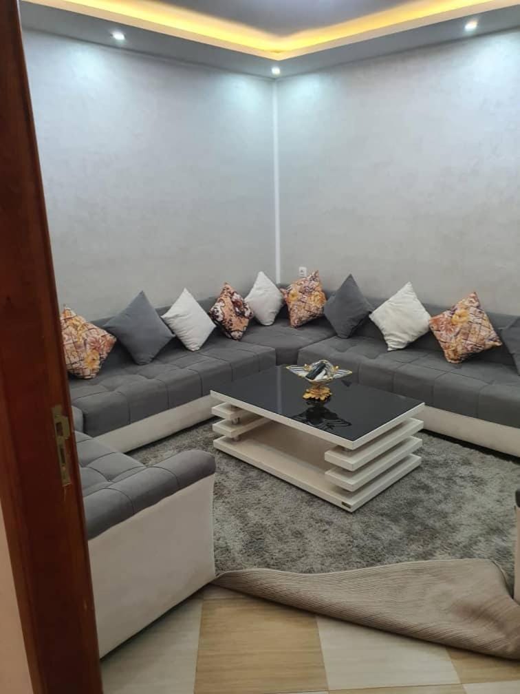 Résidence Khawla Apartment in Oran