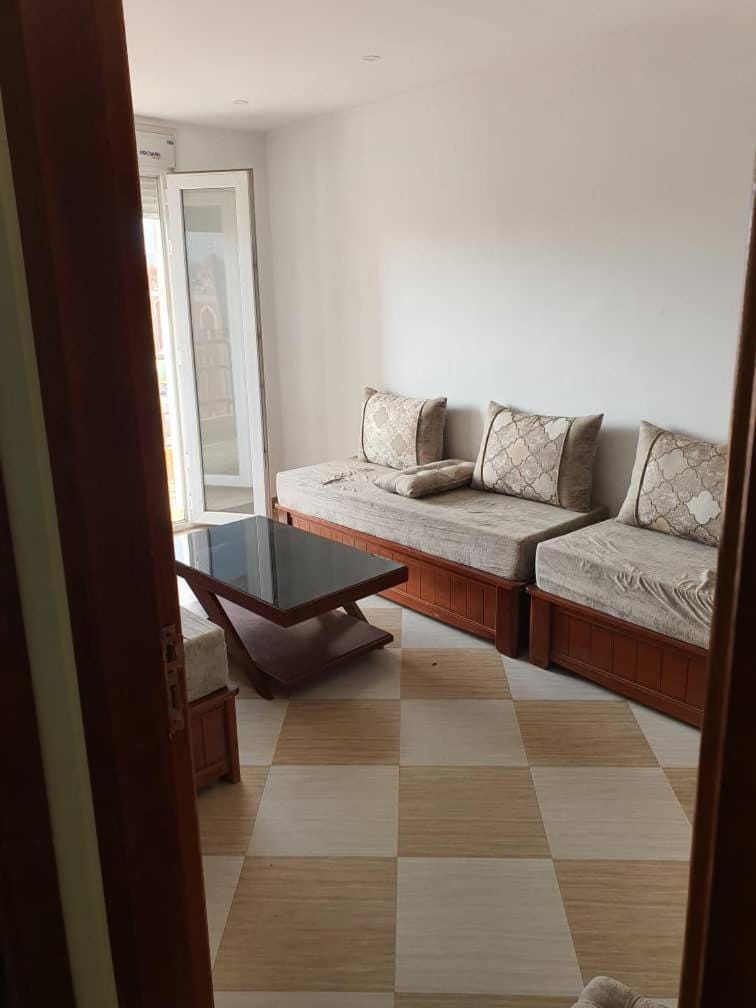 Résidence Khawla Apartment in Oran