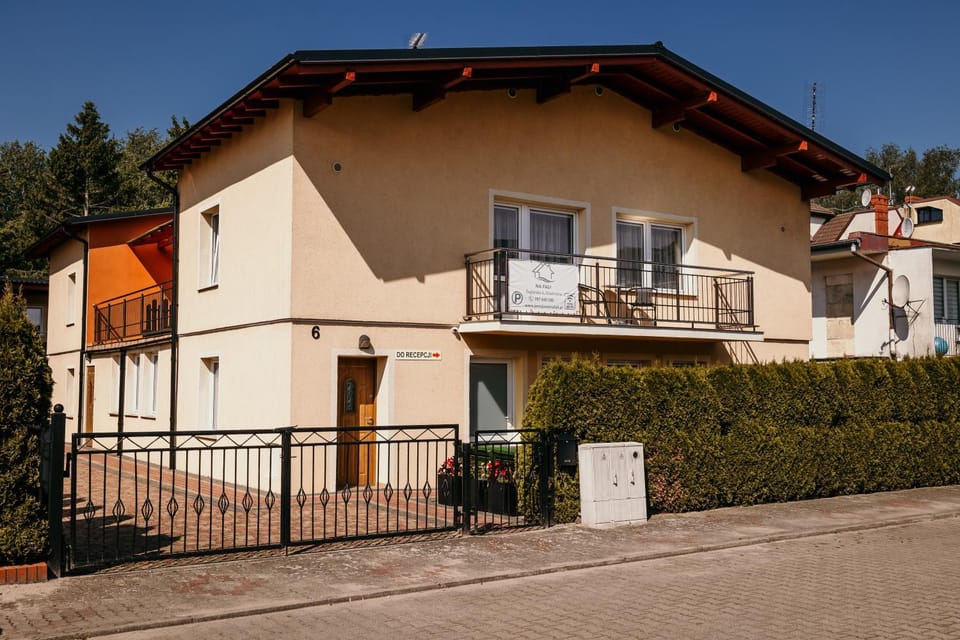 Property building, Day, View (from property/room), Balcony/Terrace