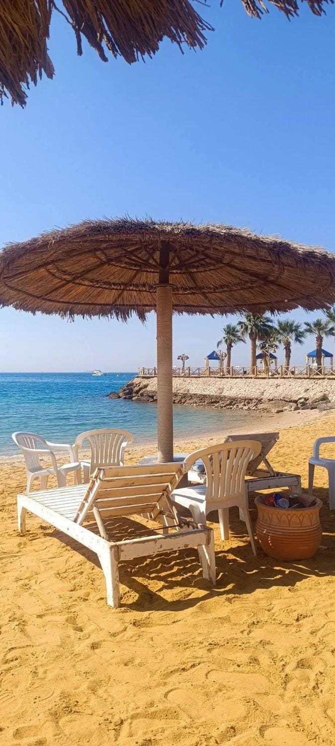 بنتهاوس الصف الاول ع البحر حيث الرفاهية بلا حدود Apartment in Egypt