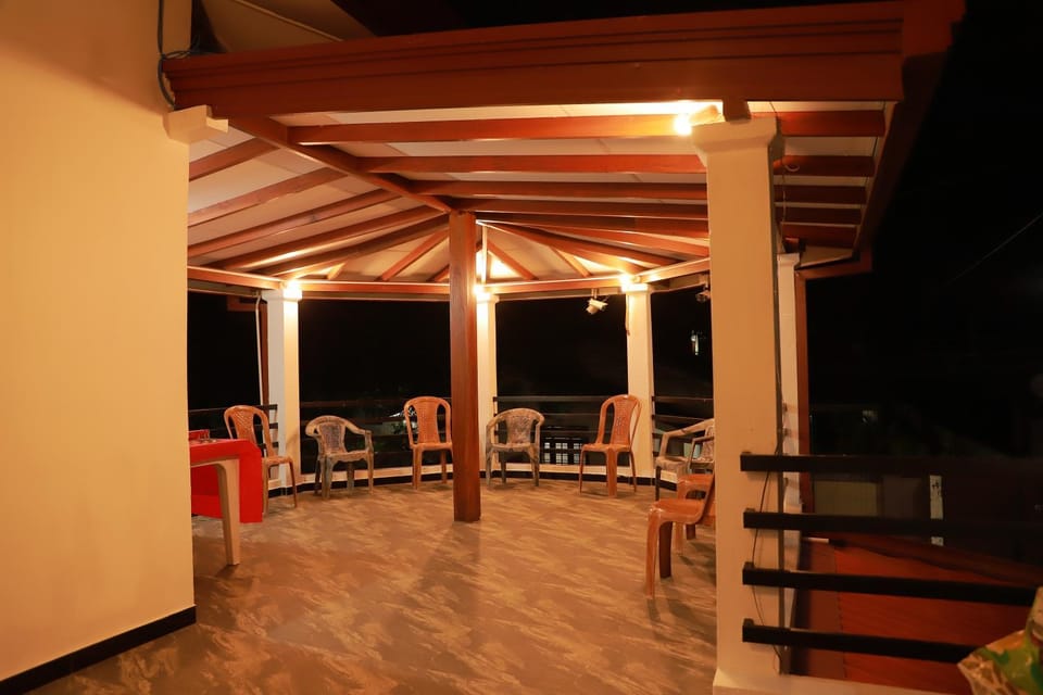 Night, Balcony/Terrace