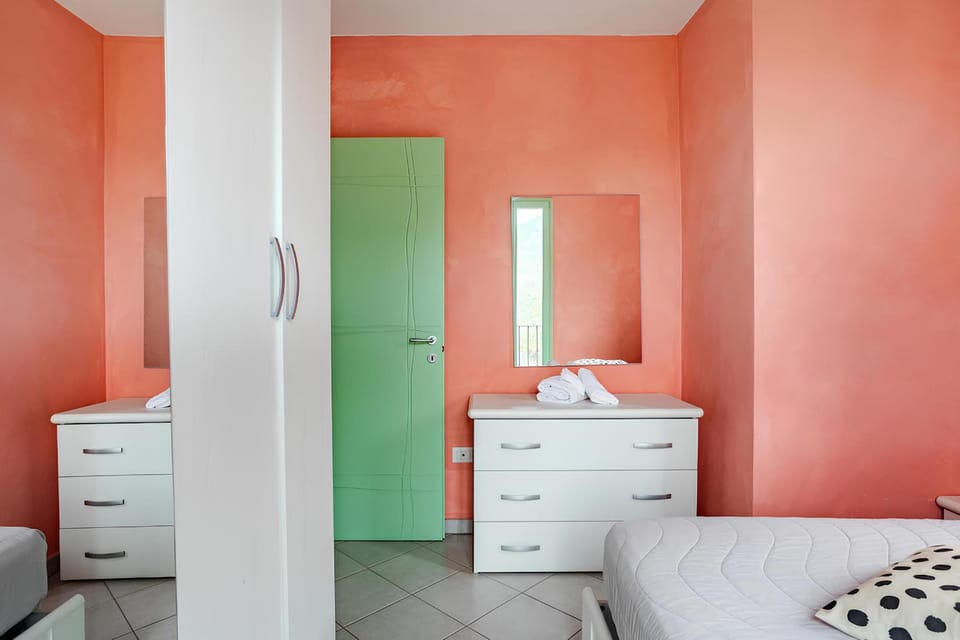 Bedroom, locker, locker, wardrobe