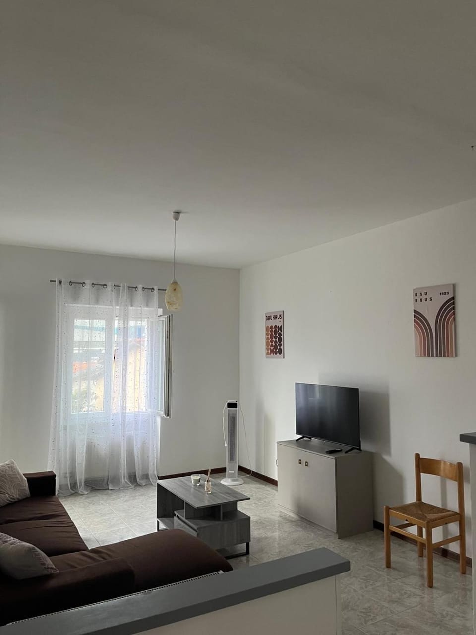 Communal lounge/ TV room, TV and multimedia, Photo of the whole room, Evening entertainment