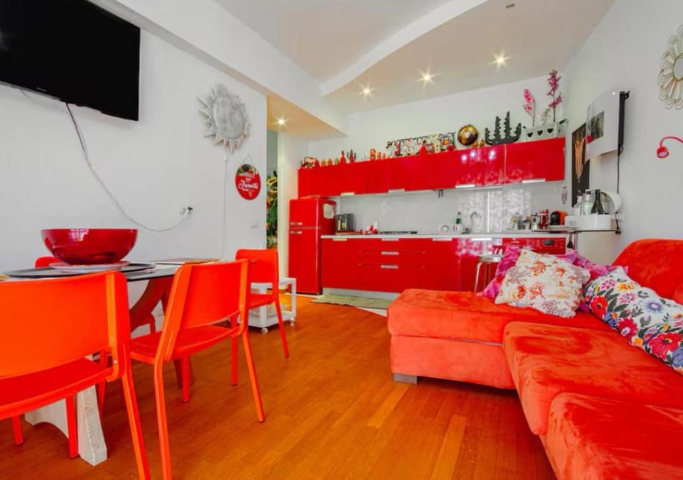 Communal lounge/ TV room, TV and multimedia, Kitchen or kitchenette, Living room, Seating area, Dining area, Evening entertainment, minibar