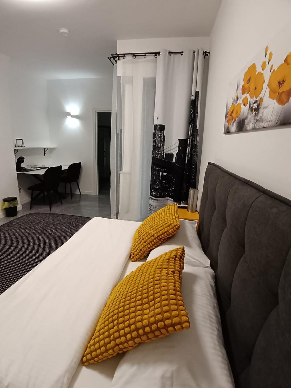 b&b HANNA Bed and Breakfast in Salerno