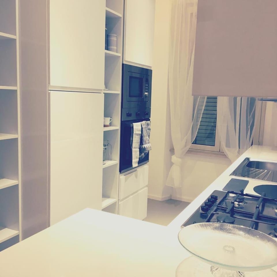 Via Poerio Appartamento Stiloso Apartment in Pescara