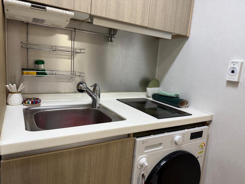 Apartment near Gangnam and Nambu bus Terminal Queen size bed Apartment in Seoul