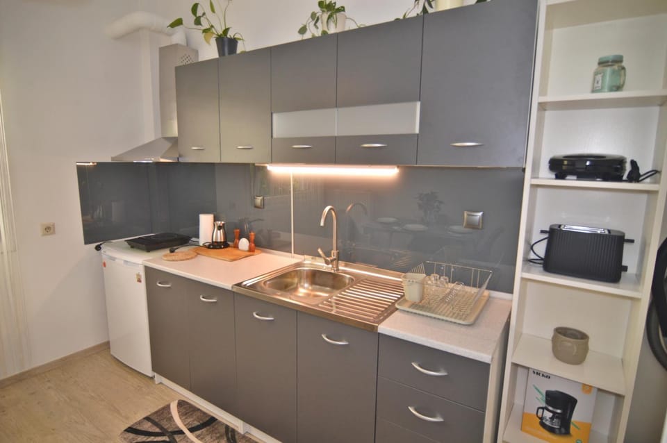 Kitchen or kitchenette, stove