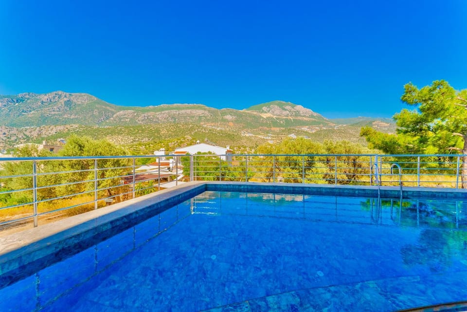 Full Sea View with Pool and Jacuzzi in Kalkan 4 Apartment in Kalkan Belediyesi
