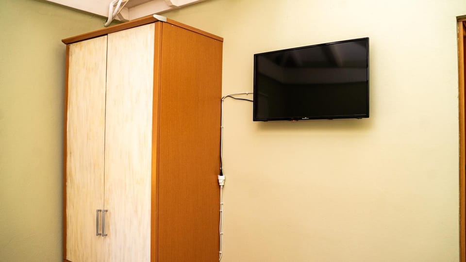 TV and multimedia, wardrobe