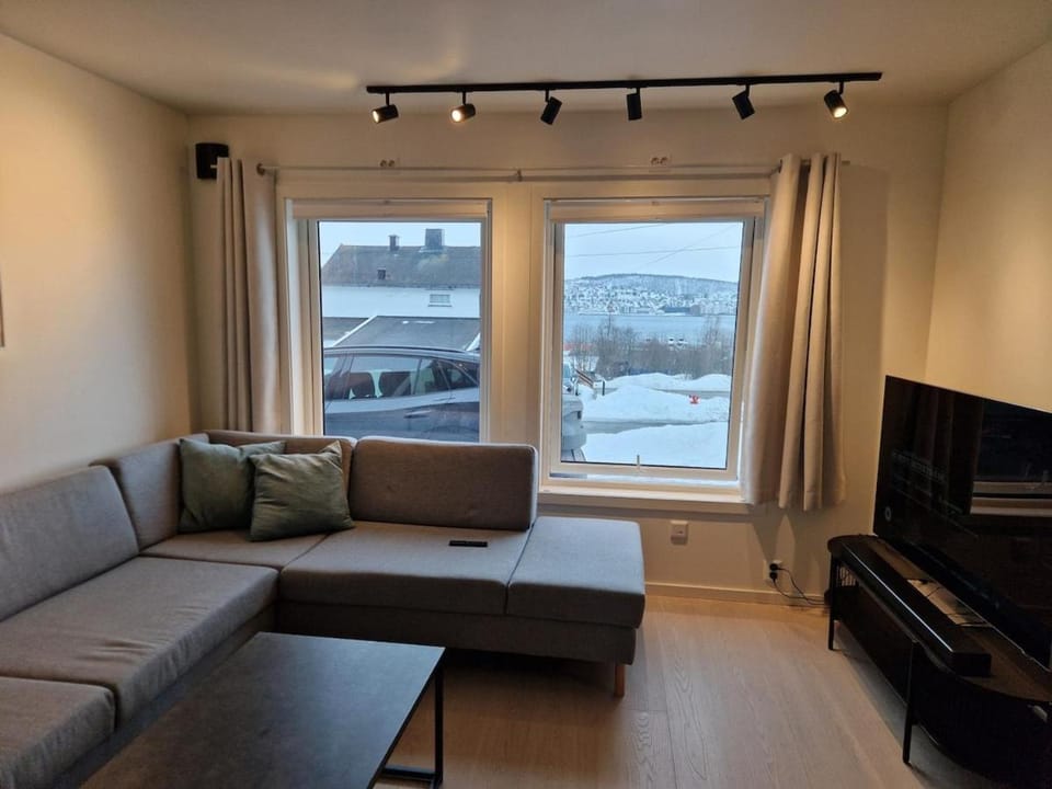 Apartment newly built with parking Apartment in Tromso