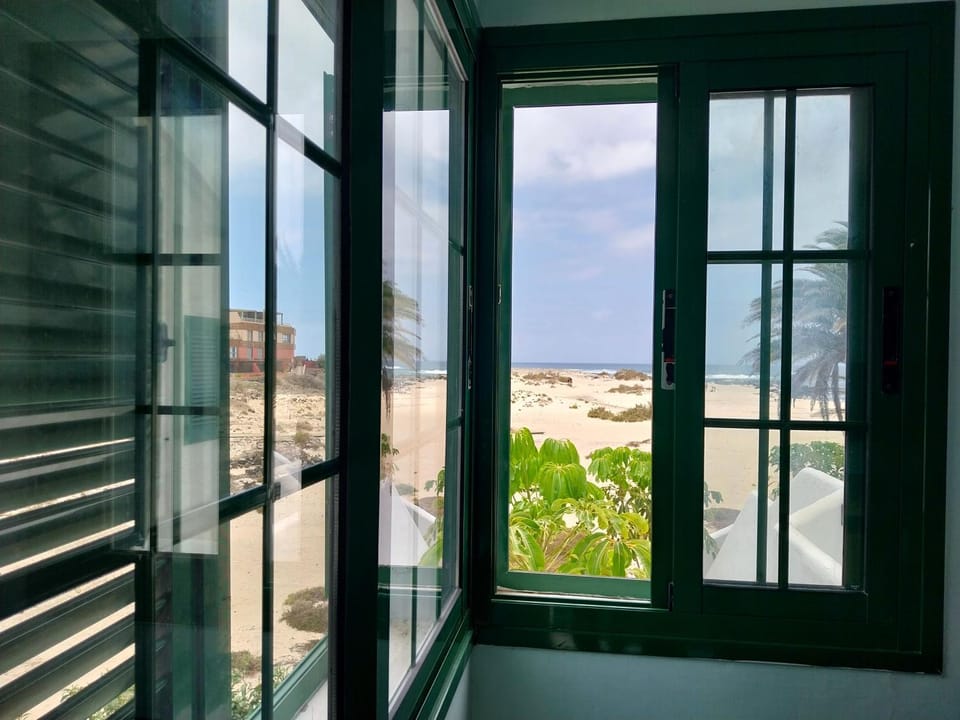 Living room, Sea view
