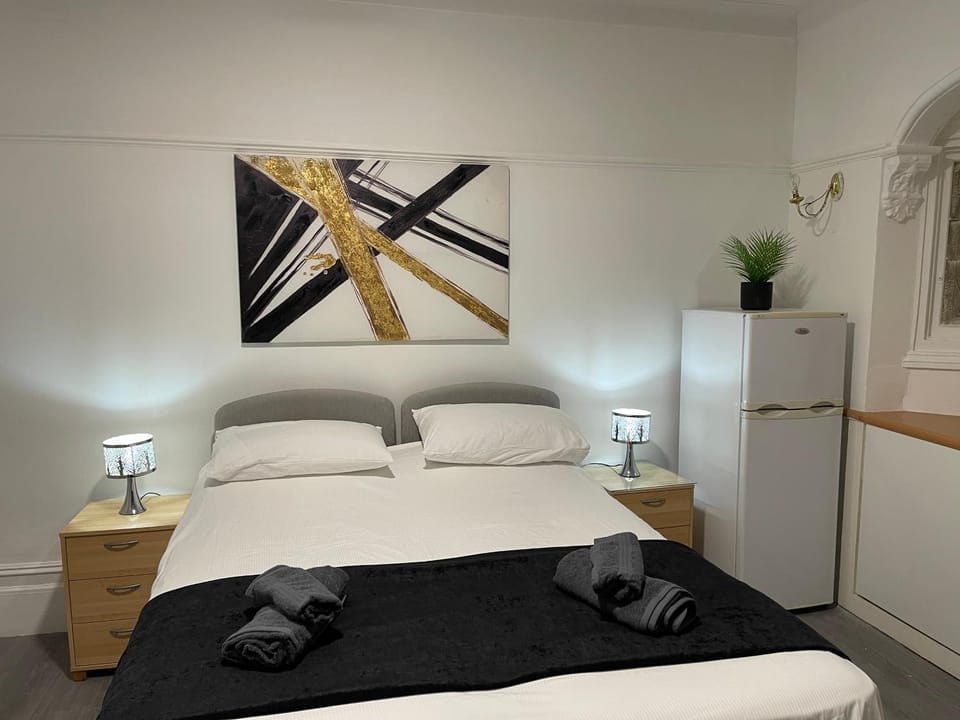 RelaxatHome Vacation rental in Ilford