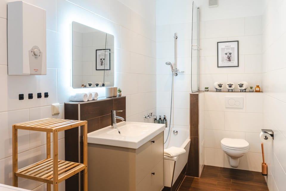 Bathroom, Bath