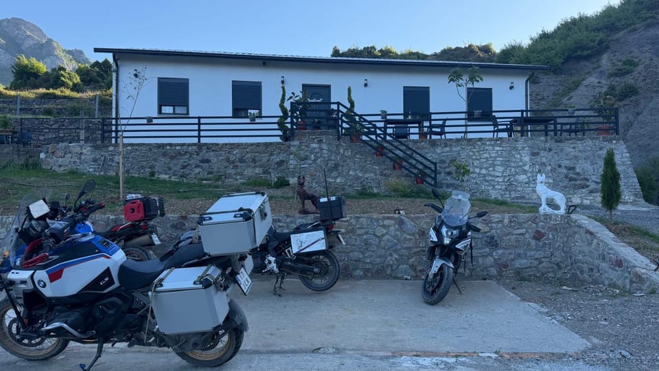 Xhoen guesthouse Bed and Breakfast in Montenegro