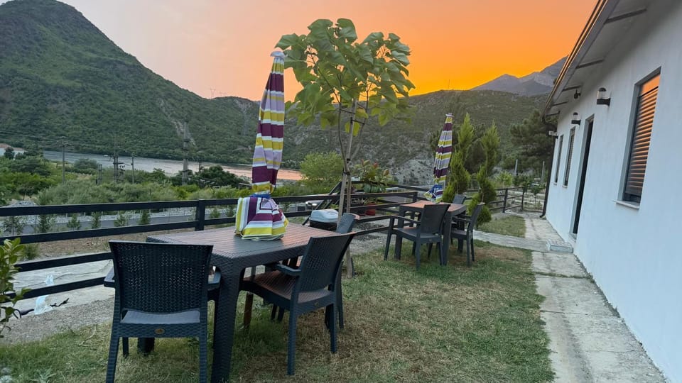 Xhoen guesthouse Bed and Breakfast in Montenegro