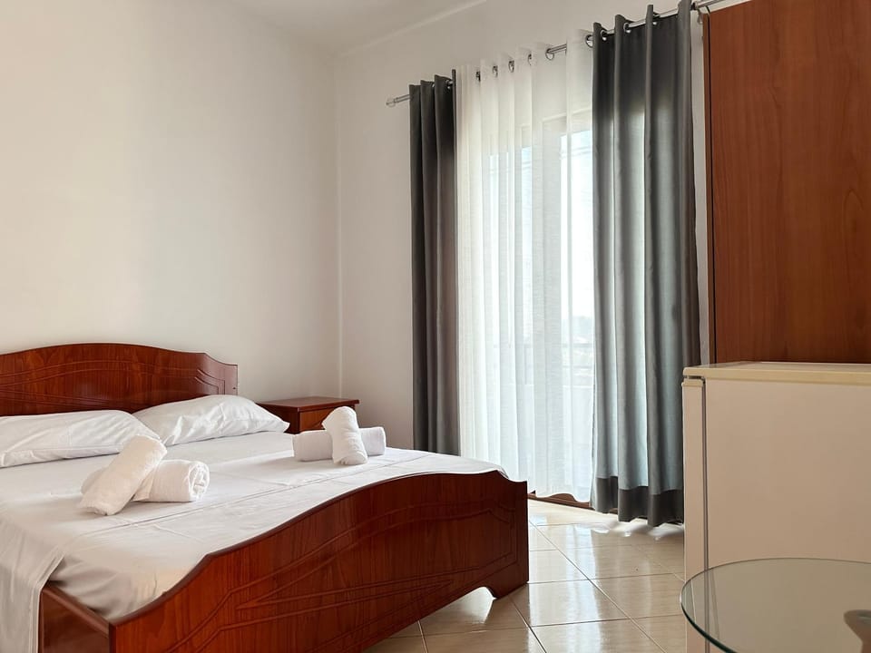 Bed, Bedroom, wardrobe
