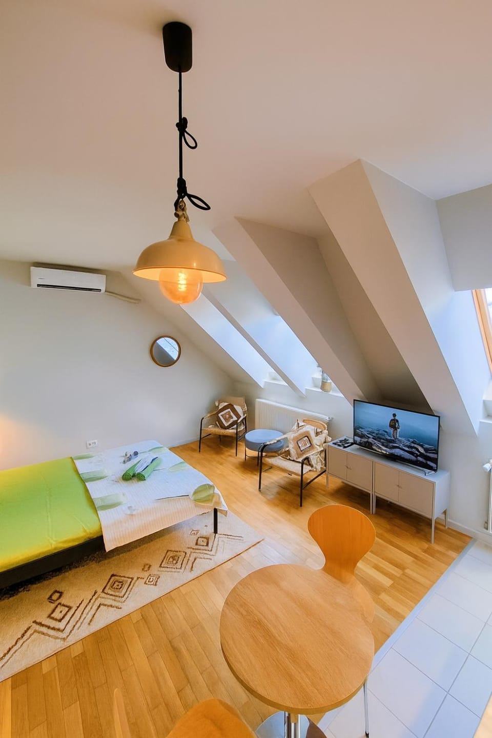Photo of the whole room, Seating area, Bedroom, fireplace, air conditioner