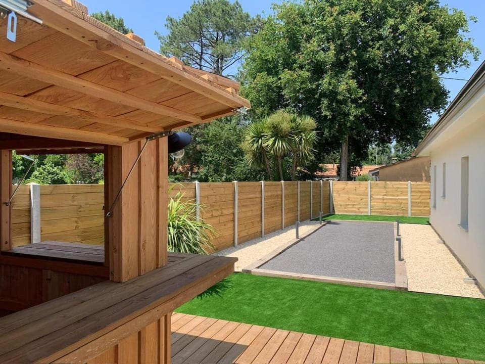 Patio, Garden