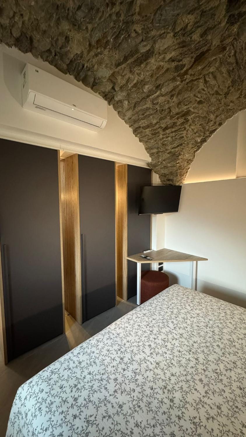 SECRET Lodge Apartment in Province of Lecco