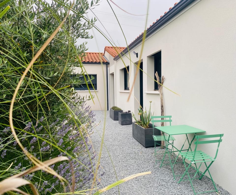 Patio, Garden, Garden view