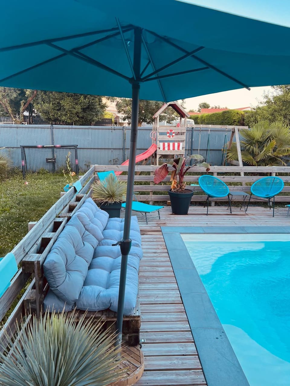 Garden, Swimming pool
