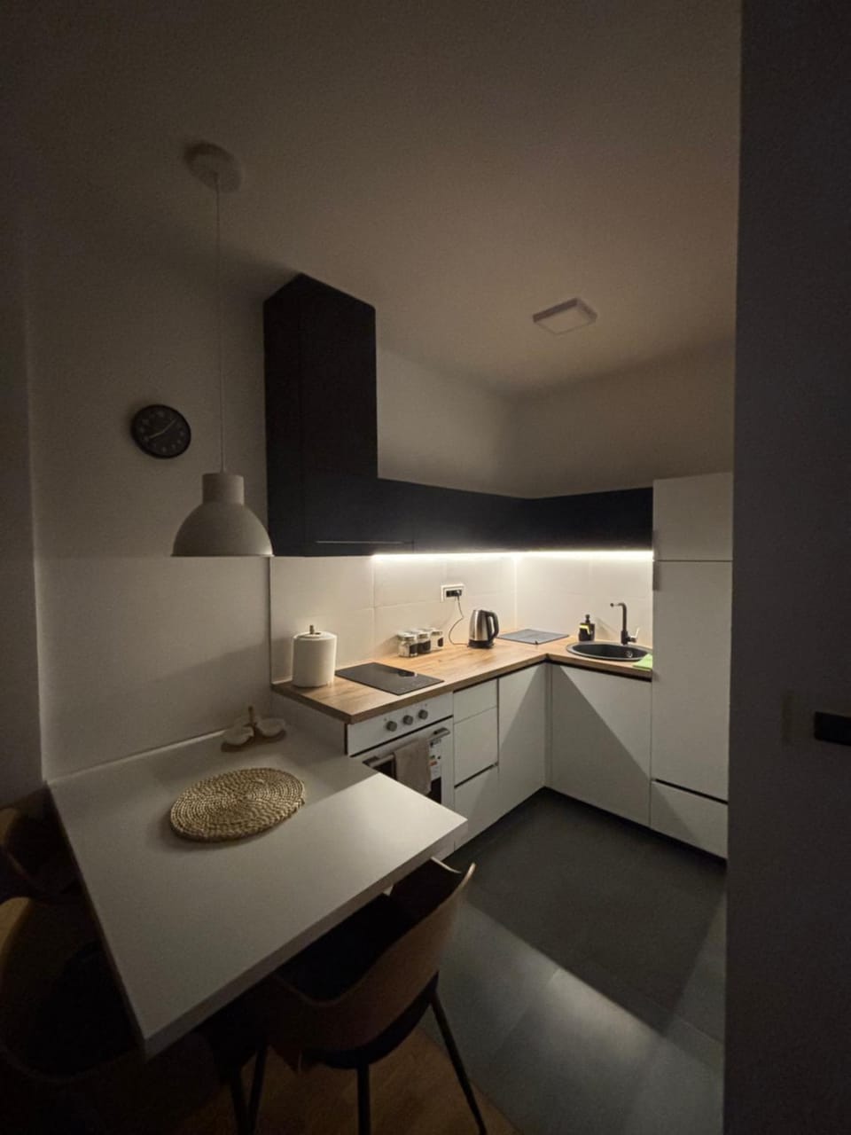 Kitchen or kitchenette, stove