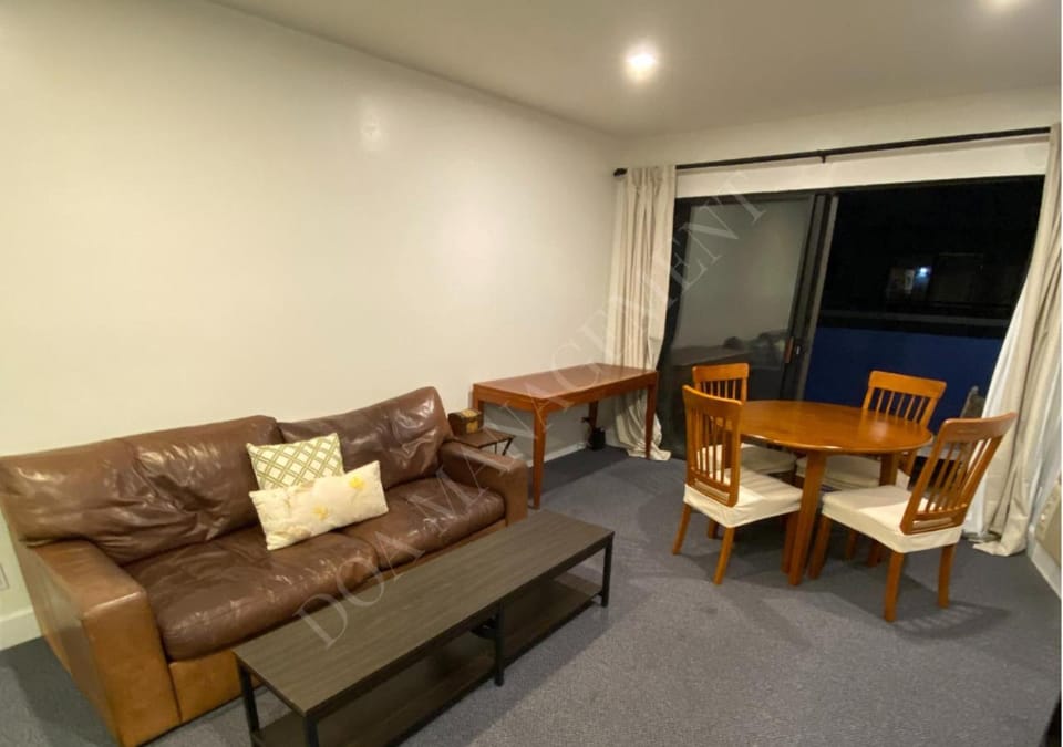 Luxury condo in the heart of LA Apartment in Westwood