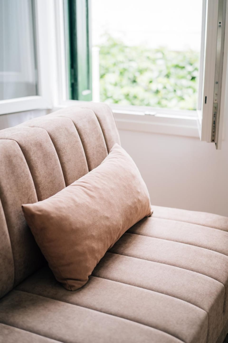 Photo of the whole room, Seating area, Bedroom