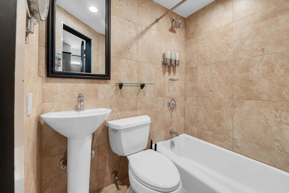 Shower, Bathroom, Bath, towels