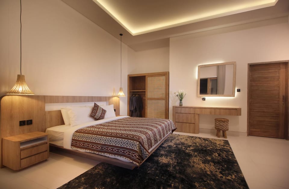 Bed, Bedroom, bidet, wardrobe