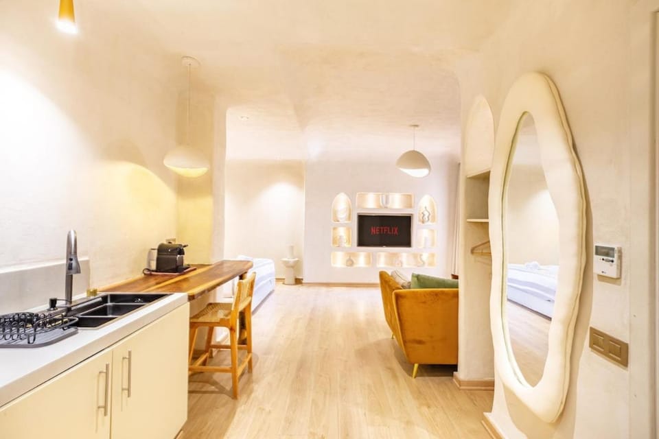 Boho Nest Gueliz Center, Terrace & Quiet Apartment in Marrakesh